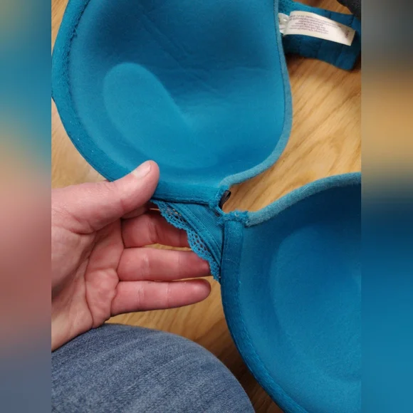 Cacique Black and Teal Bra Bundle - Picture 4 of 6